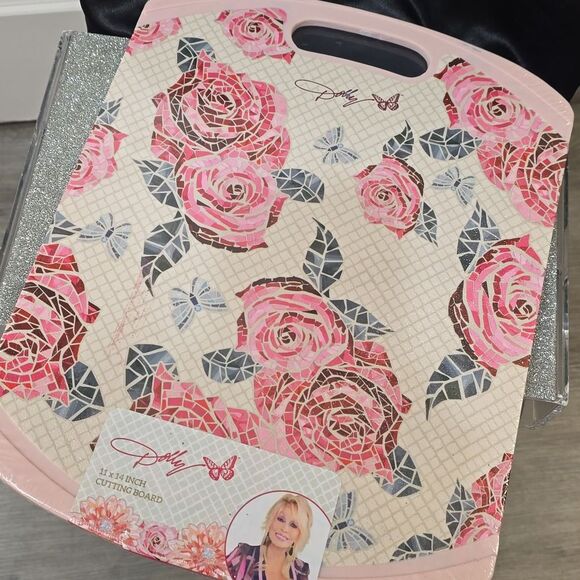 Dolly Parton Rose Pattern Cutting Board - Picture 14 of 15